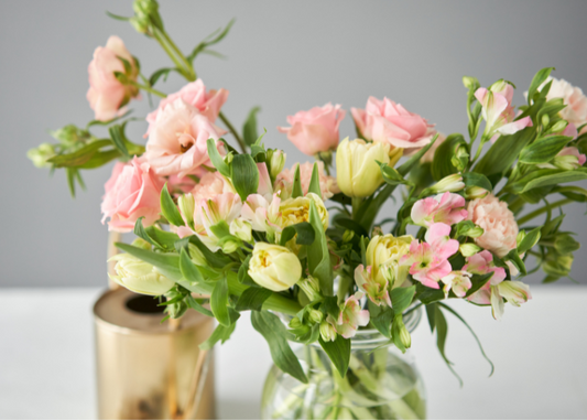Mother’s Day Florals with a Twist: Creative Arrangements That Speak Volumes