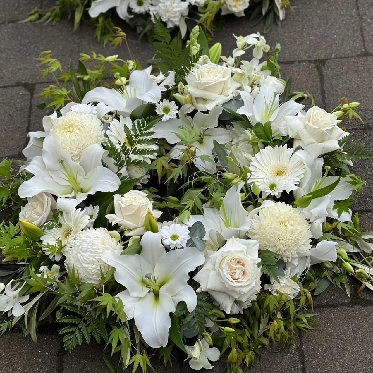 Hollow Funeral Wreath Tribute