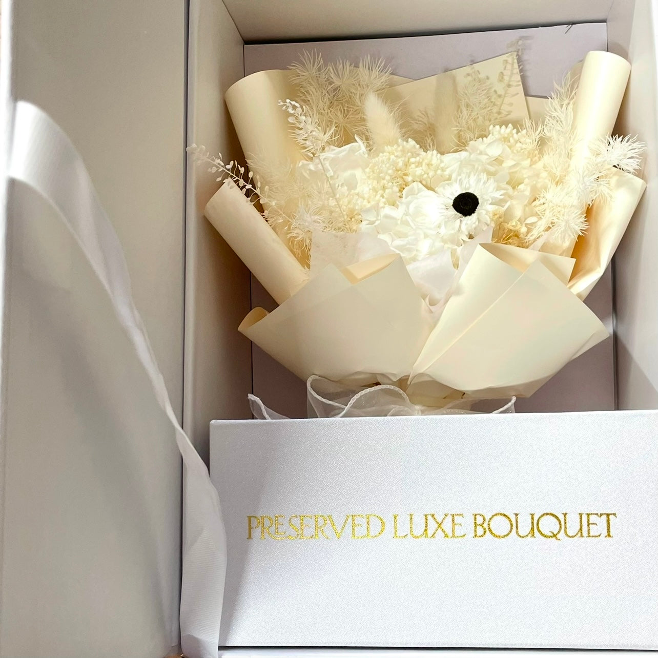 Preserved Luxe Gift Bouquet